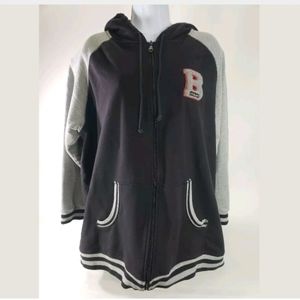 LA Blues Jeans Hoodie

Black Gray
Plus Size 22/24